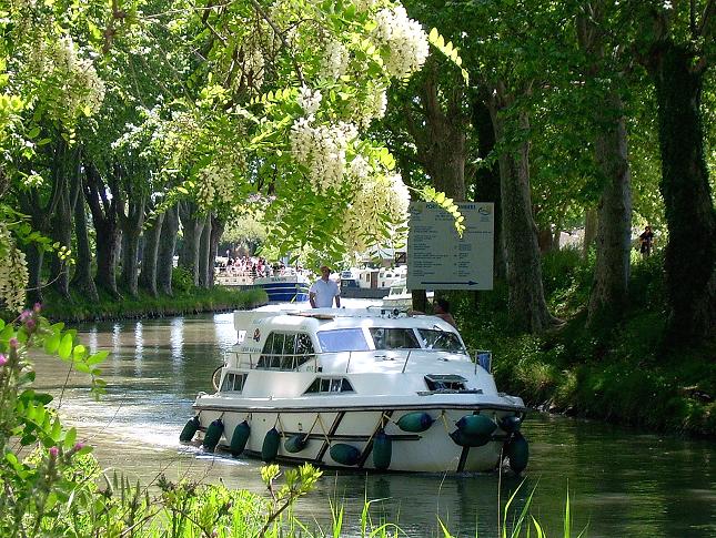 Hausboote auf dem Canal du Midi