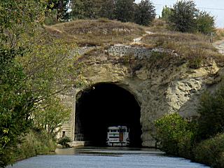 Der Tunnel von Malpas am Canal du Midi